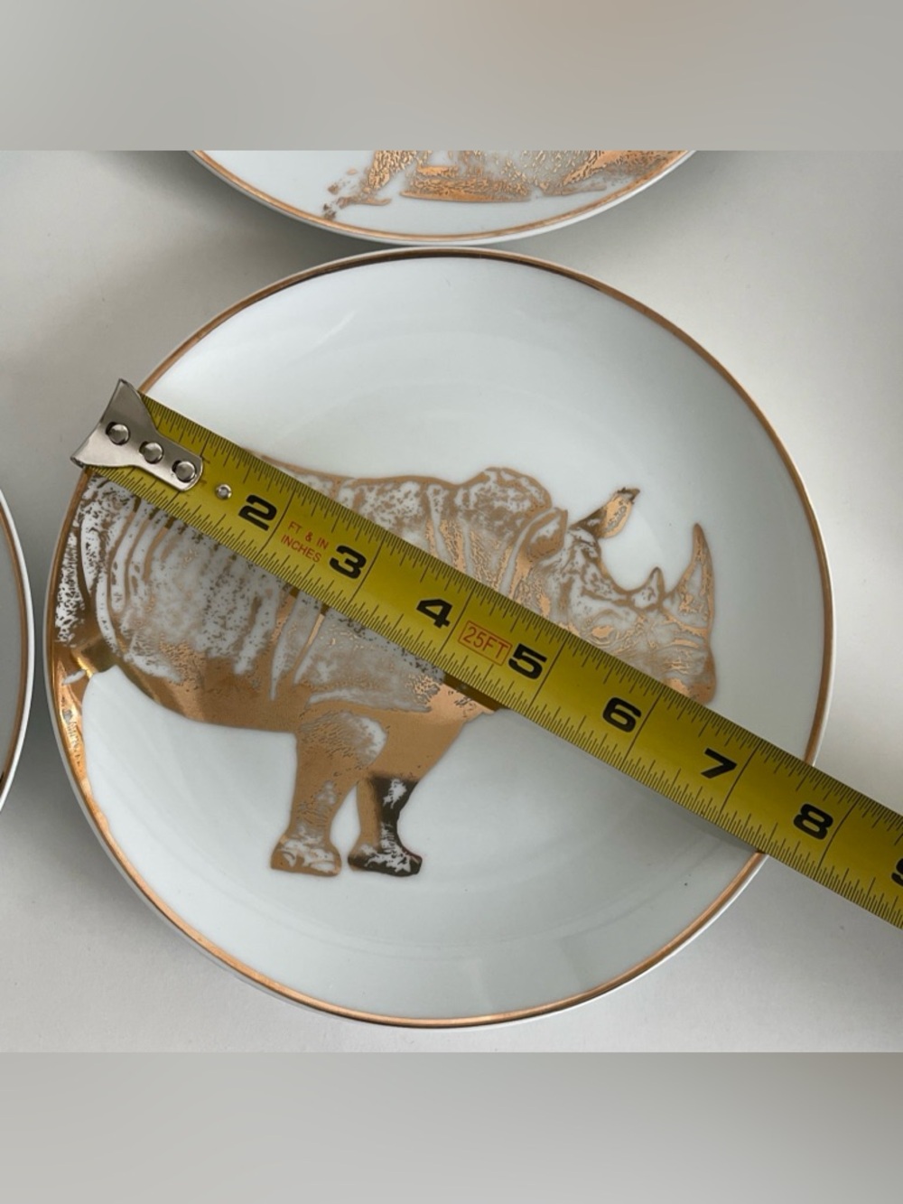 Z Gallerie Safari Animal Print Porcelain Dinner Plates Set of 4 White Gold 7.5” - Picture 8 of 8